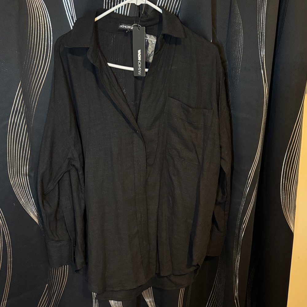 Fashion Nova Elegant Black Shirt